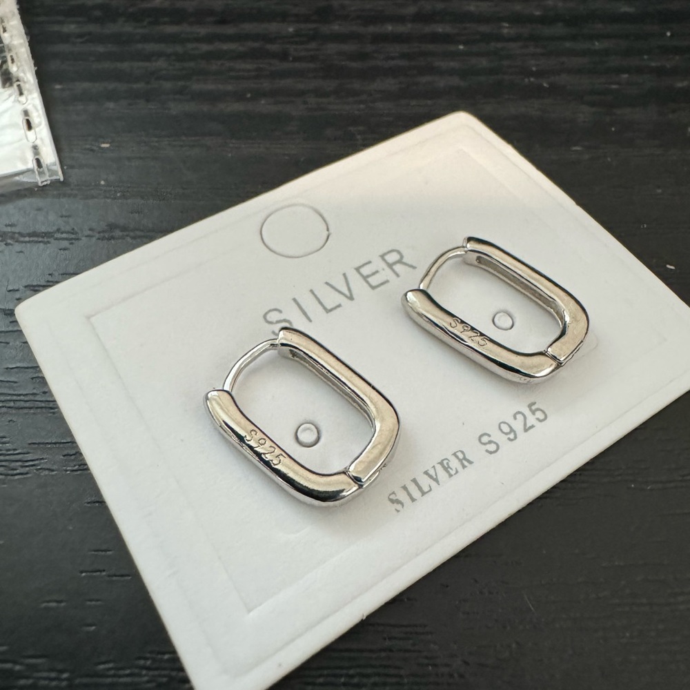 S925 Sterling Silver U Shape Huggie Hoop Earrings - Picture 5 of 6